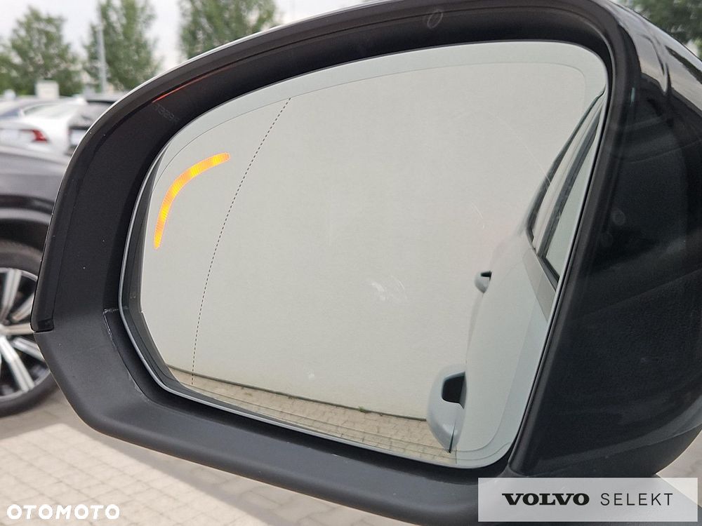 Volvo XC 40 - 31