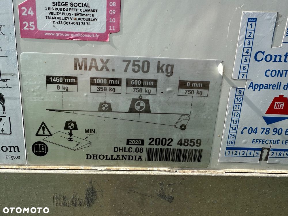 Mercedes-Benz Sprinter - 11