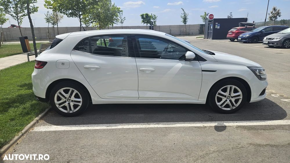 Renault Megane ENERGY dCi Zen - 6