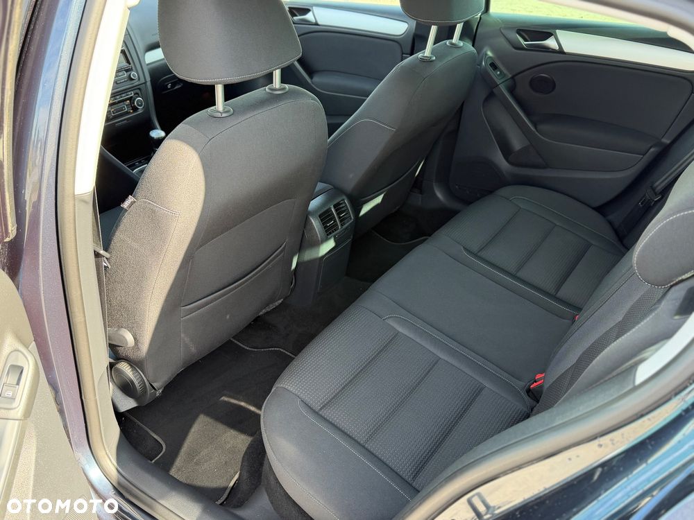 Volkswagen Golf - 7