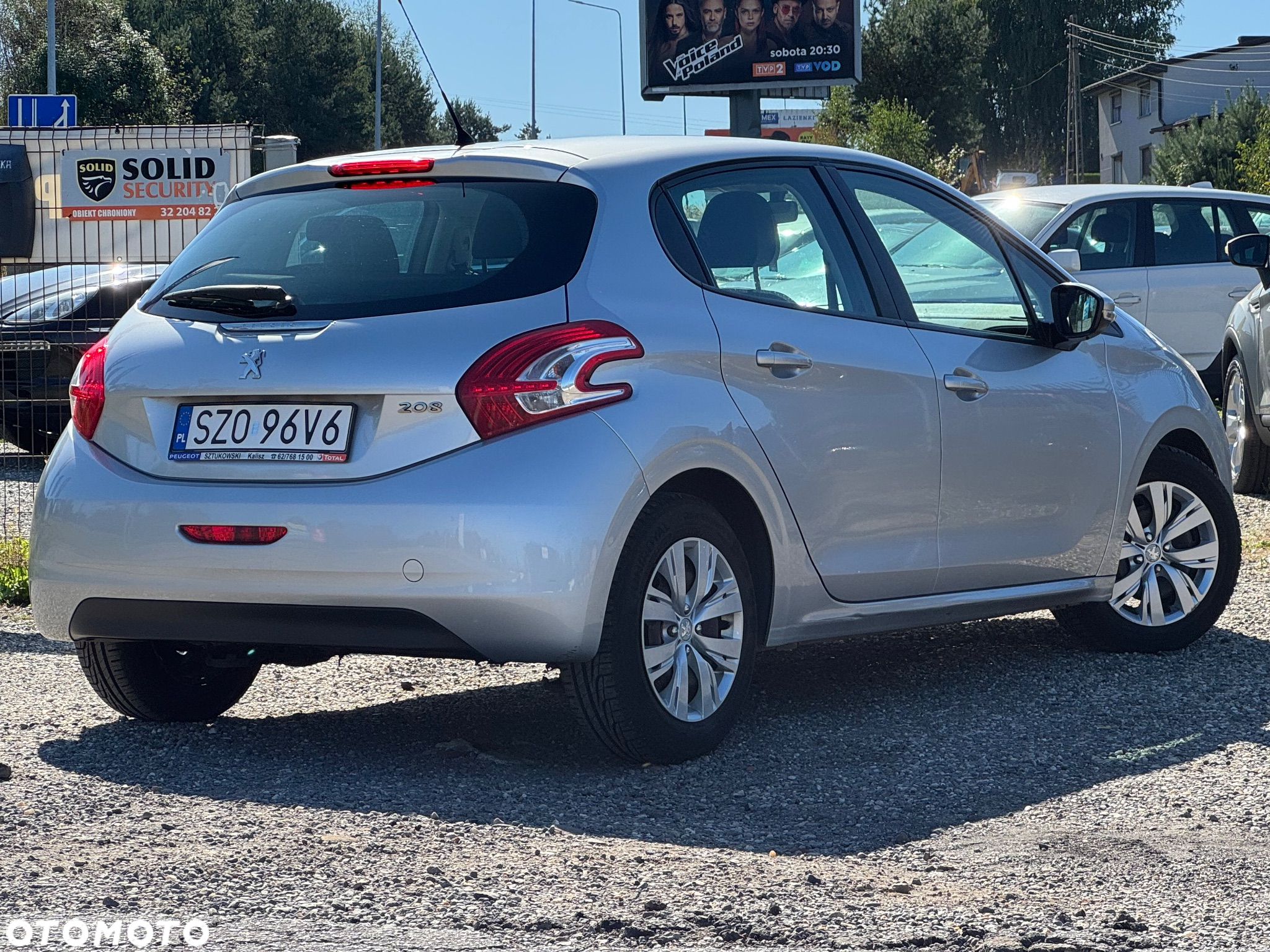 Peugeot 208 - 5