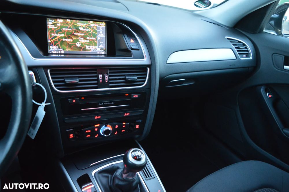 Audi A4 2.0 TDI DPF Ambition - 30