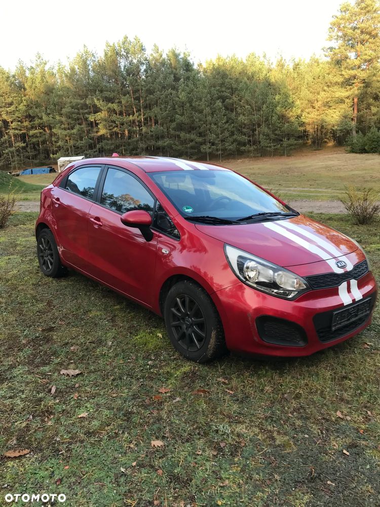 Kia Rio 1.1 CRDI Dream-Team Edition - 2
