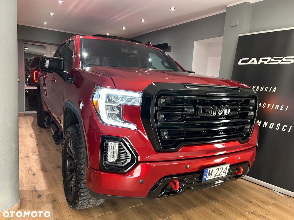 GMC Sierra - 4