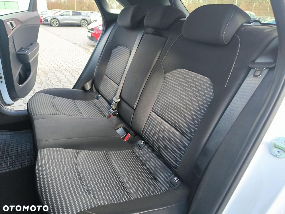 Kia Ceed 1.5 T-GDI M DCT - 16