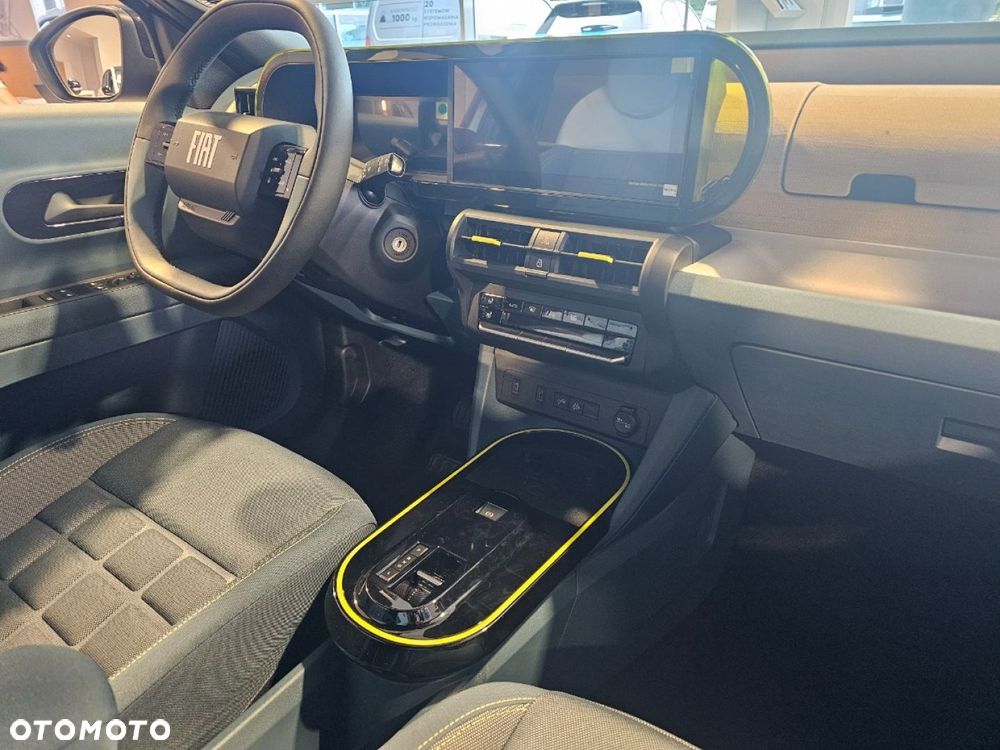 Fiat Grande Panda - 12