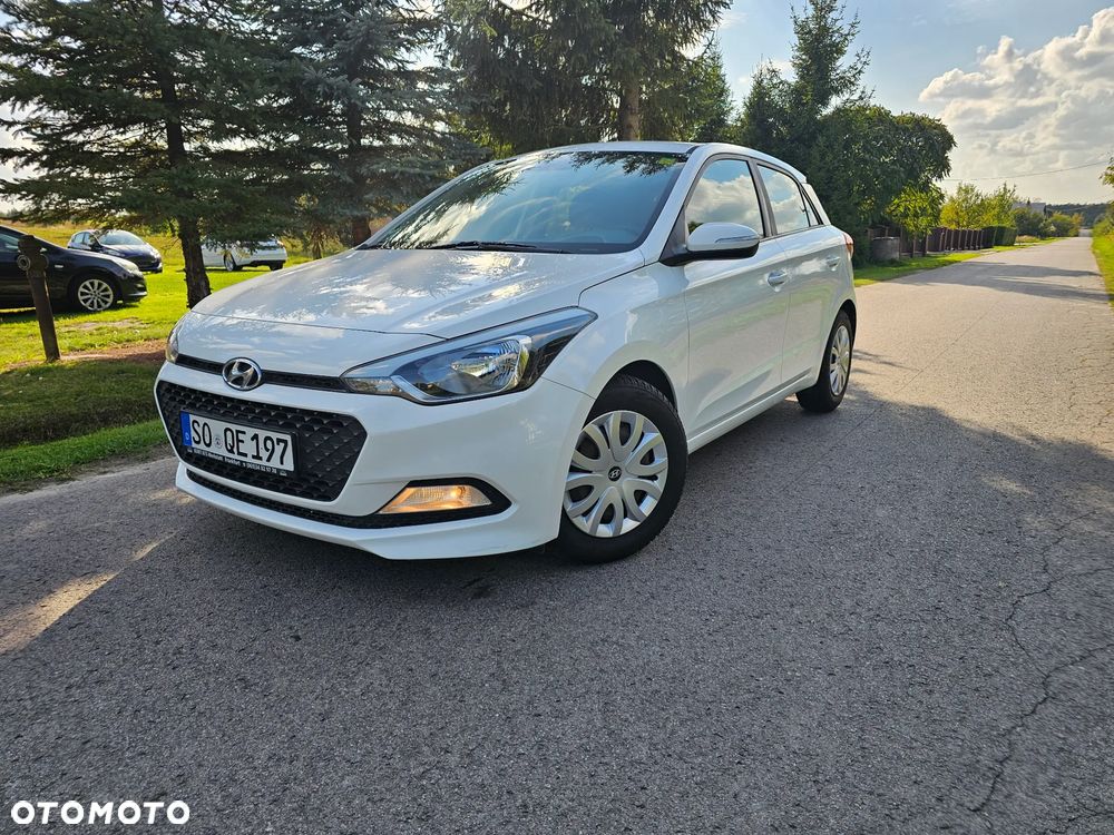 Hyundai i20 1.2 Select - 21