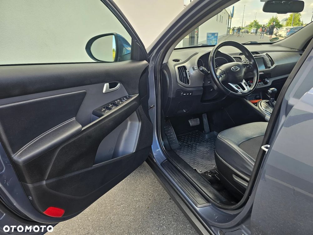 Kia Sportage 2.0 CRDI 4WD Automatik Vision - 15