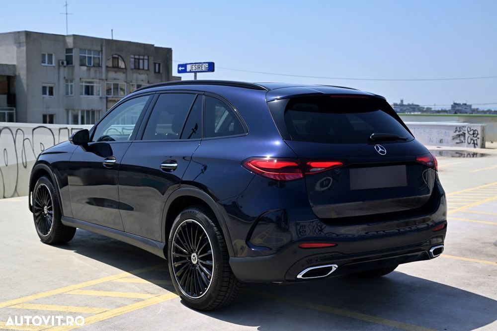 Mercedes-Benz GLC 220 d 4Matic 9G-TRONIC AMG Line Advanced - 23