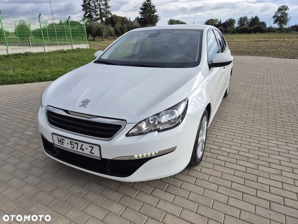 Peugeot 308 SW 1.6 BlueHDi Allure S&S - 25