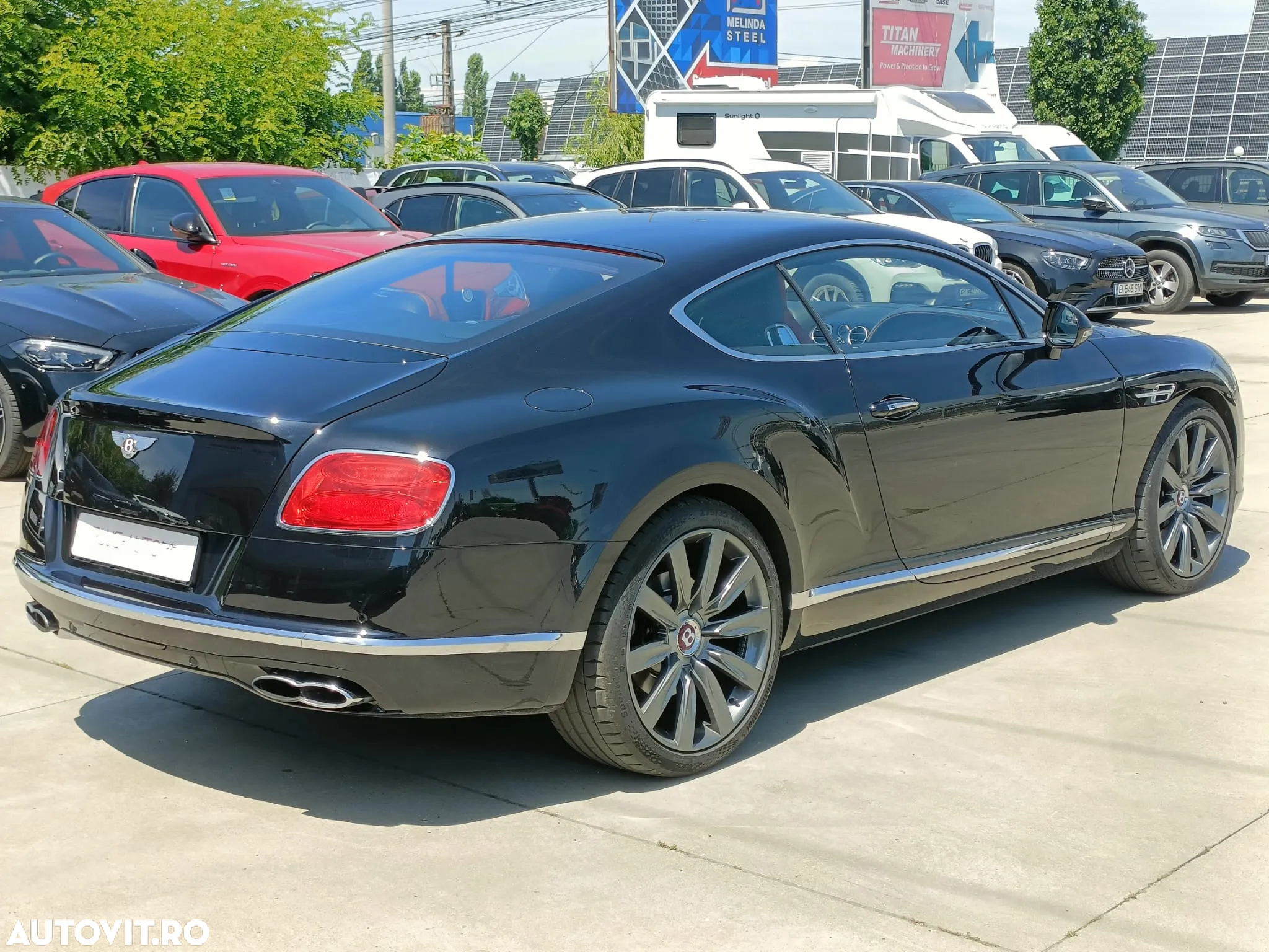 Bentley Continental GTC V8 - 5