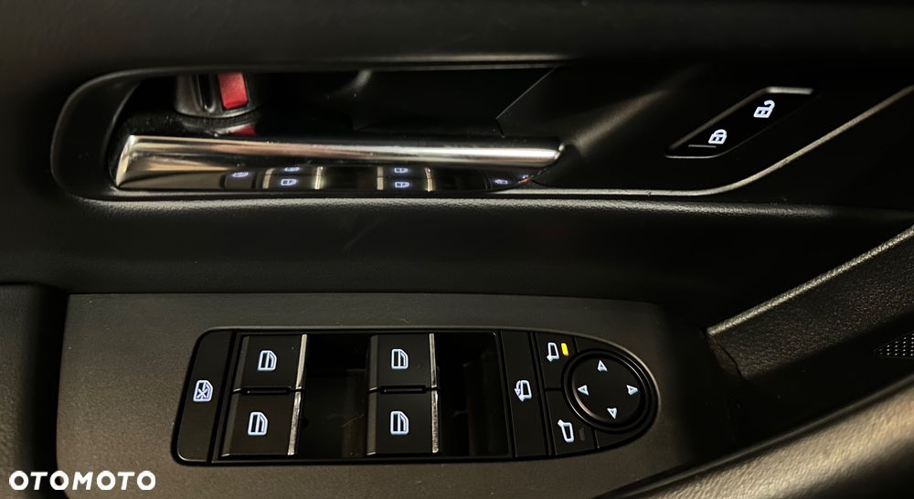 Mazda CX-60 3.3 D mHEV Exclusive Line - 23