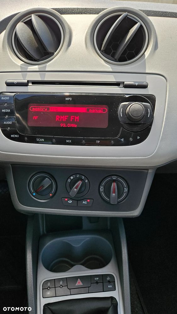 Seat Ibiza 1.4 16V Style Viva - 23