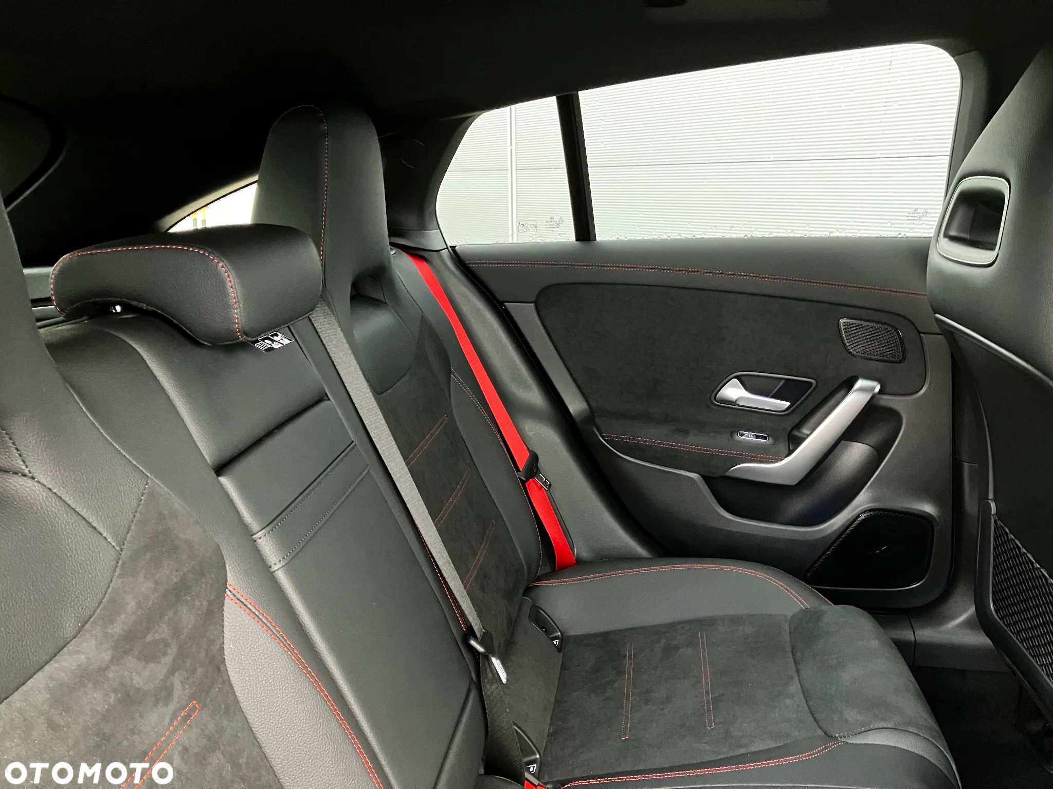 Mercedes-Benz CLA AMG 35 4-Matic 7G-DCT - 6