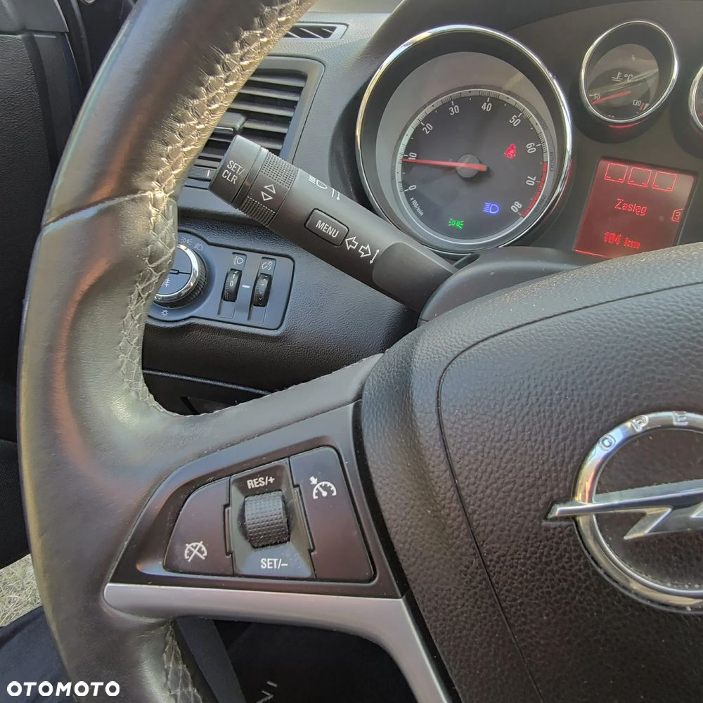 Opel Insignia 1.8 Cosmo - 19