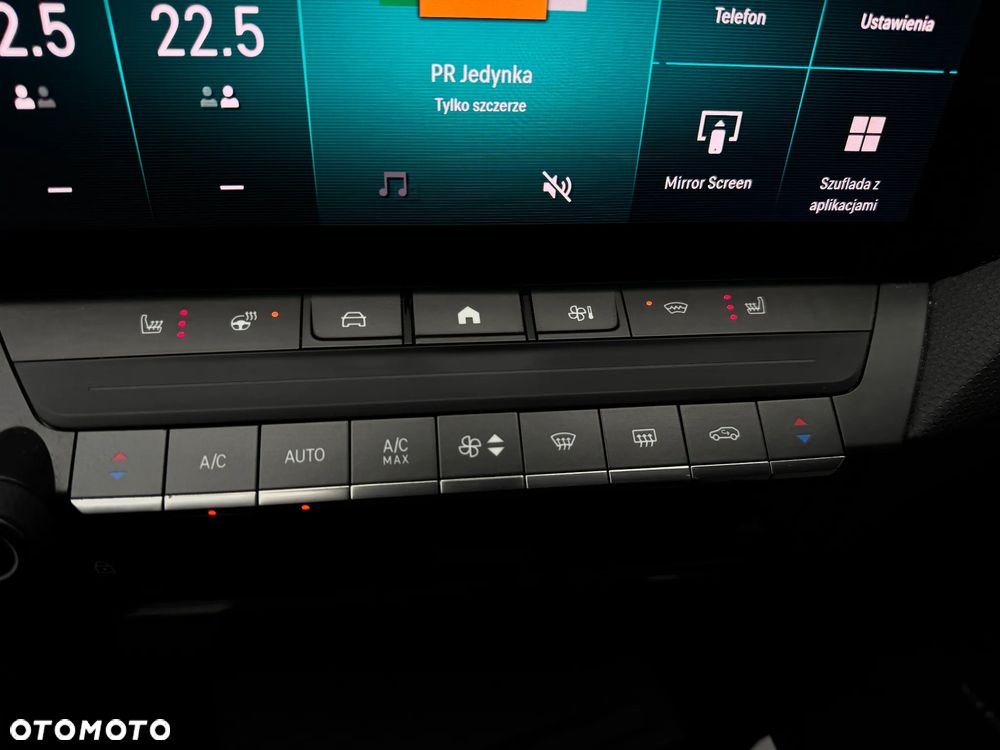 Opel Astra 1.2 T Business Elegance S&S - 12