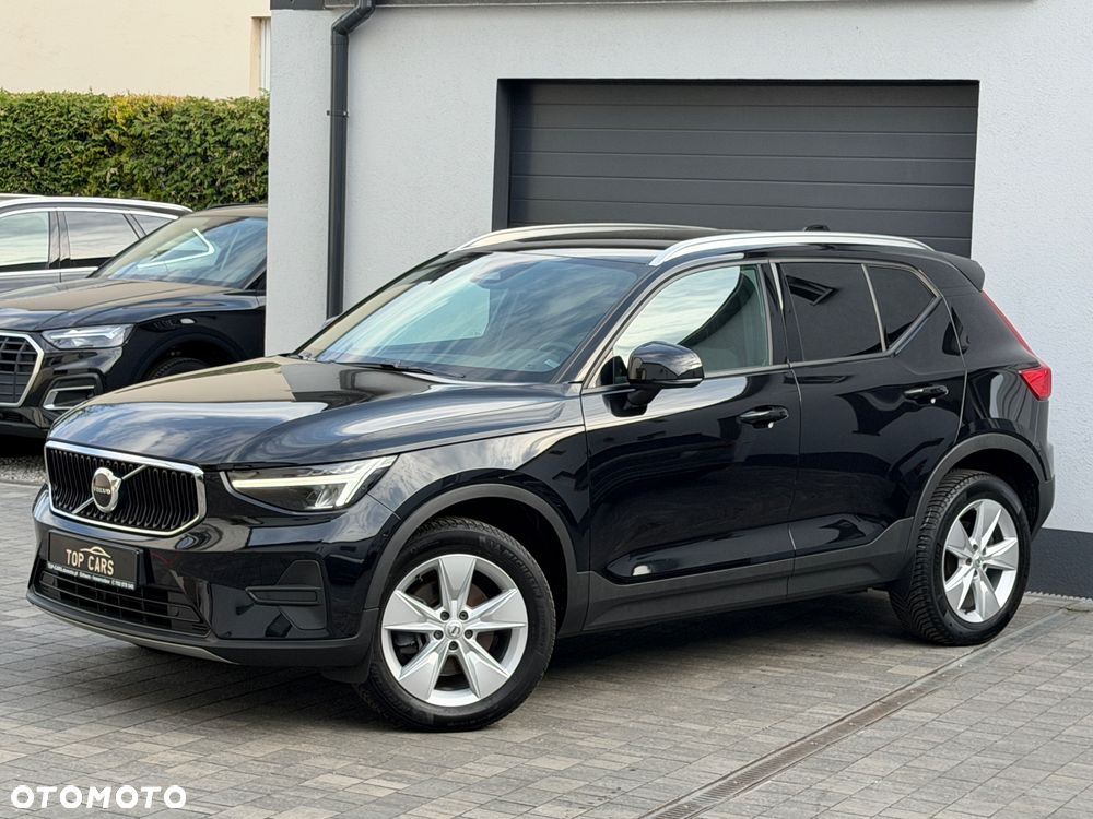 Volvo XC 40 B3 B DKG Plus Black Edition - 24