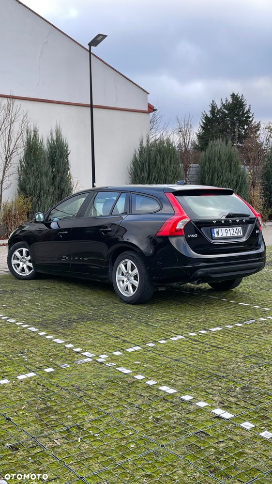 Volvo V60 D2 Geartronic Powershift Kinetic - 4