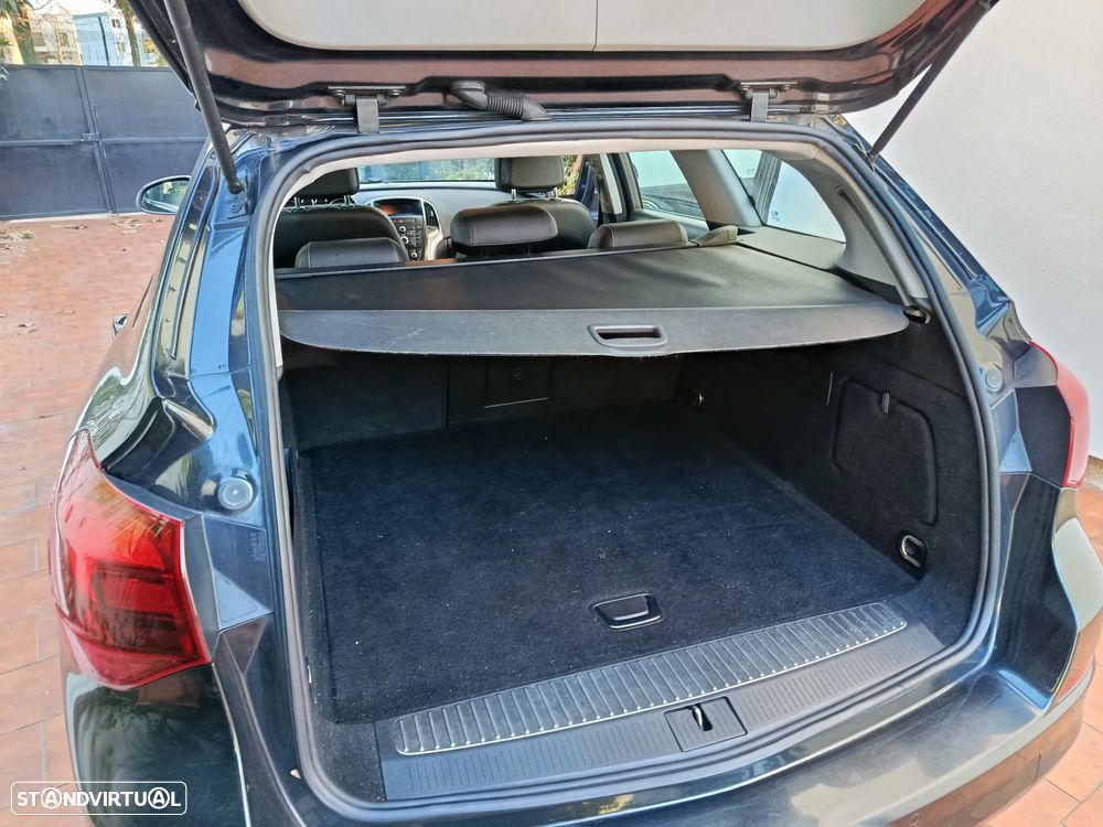 Opel Astra Sports Tourer 1.7 CDTi Cosmo - 12