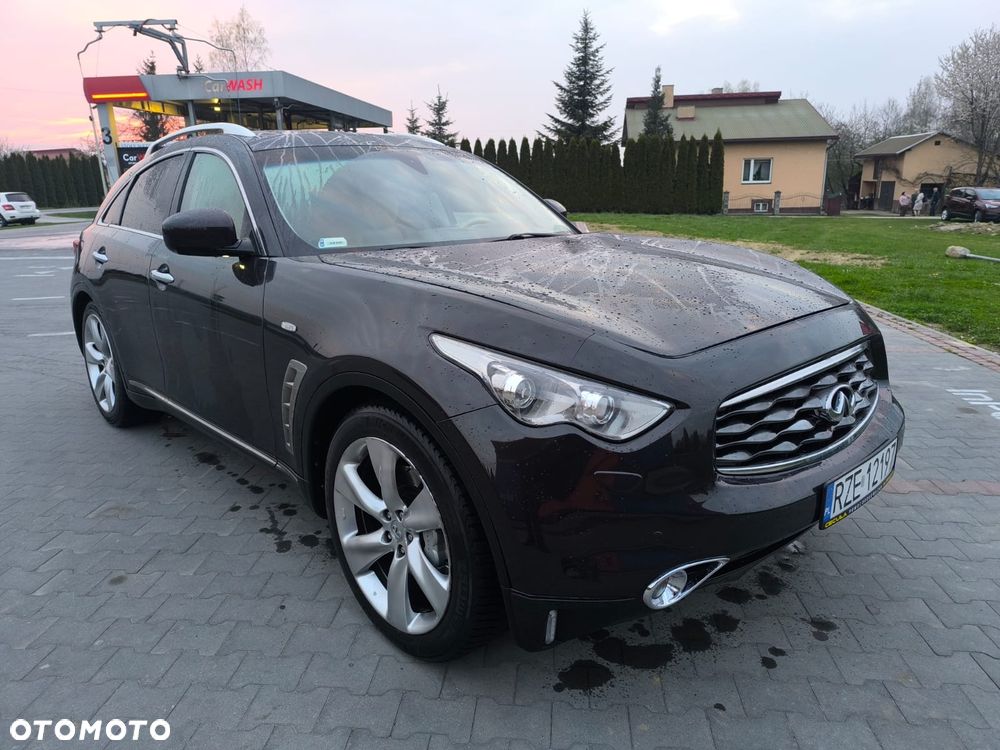 Infiniti FX FX30d S Premium - 6