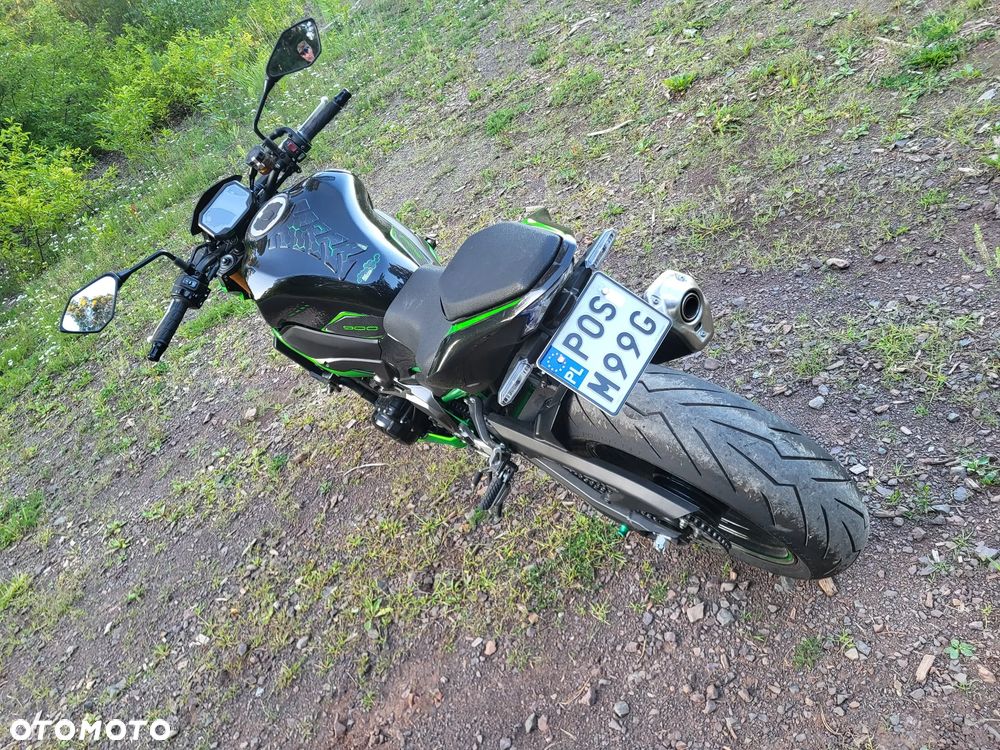 Kawasaki Z 900 - 16