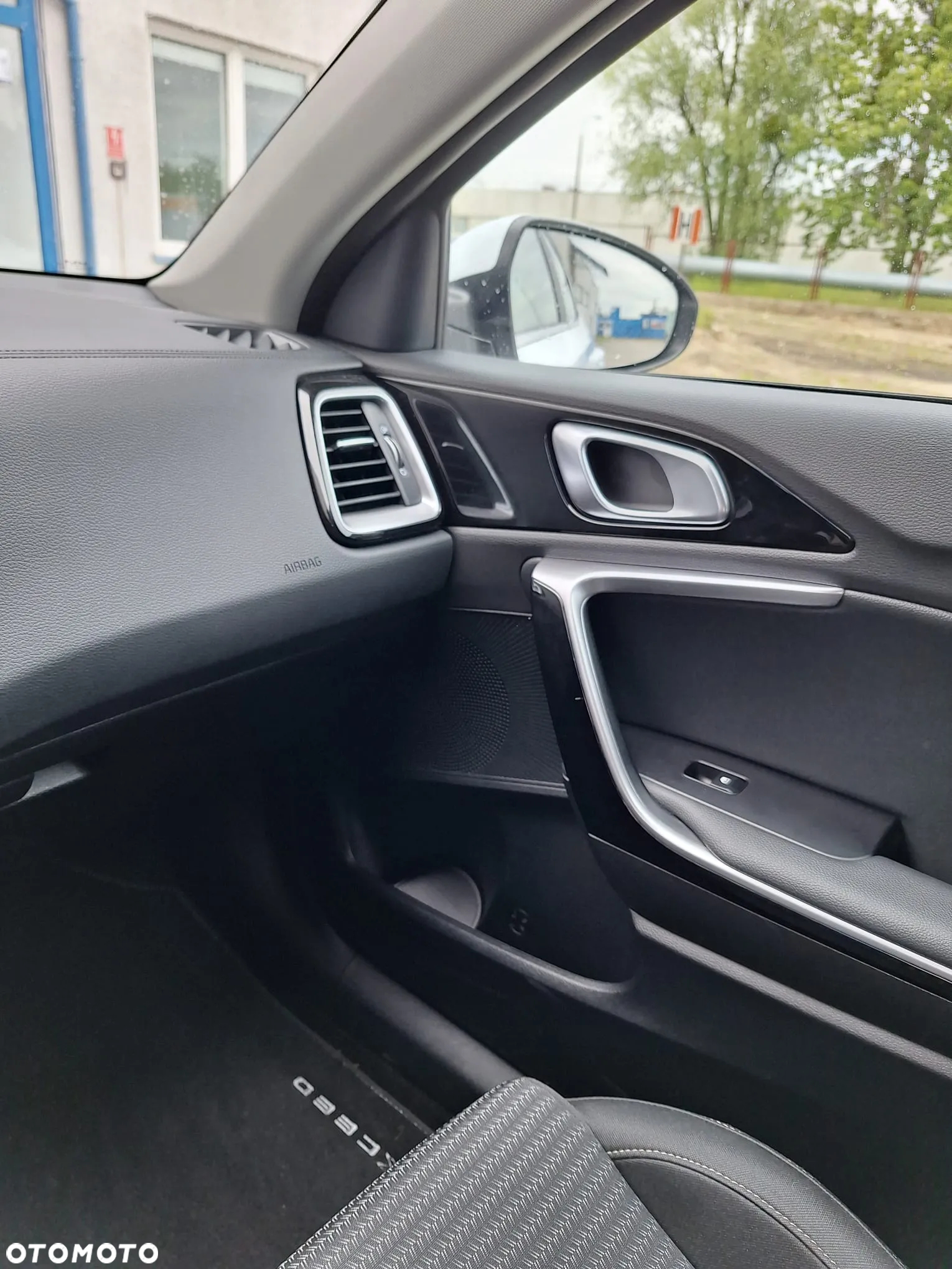 Kia XCeed 1.6 GDI PHEV L DCT - 13
