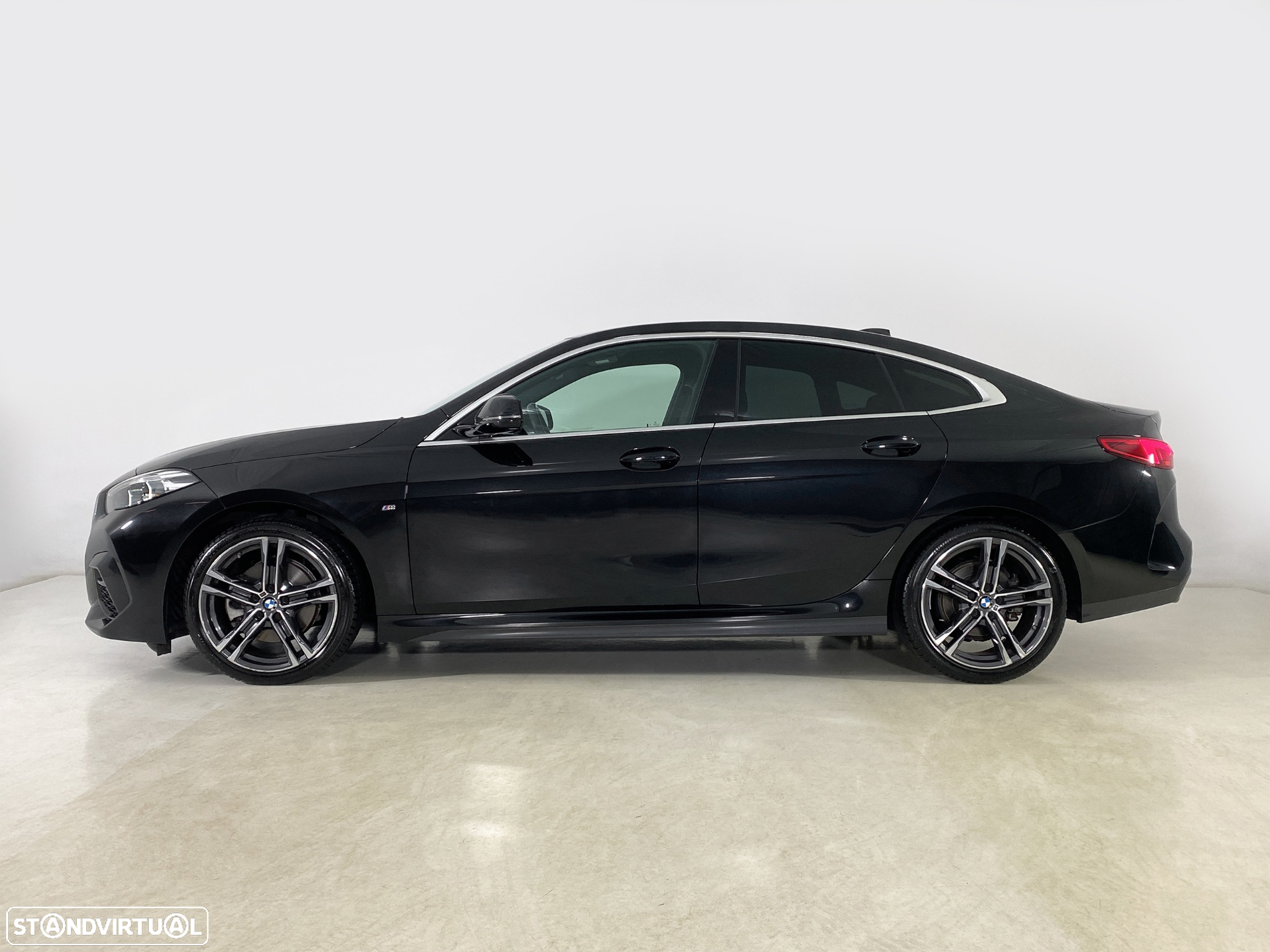 BMW 216 Gran Coupé d Pack Desportivo M - 4