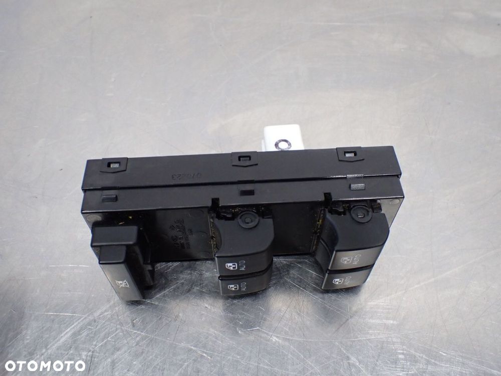 PANEL STEROWANIA SZYB KIA CEED  93570-1H120 369490-1000 - 5