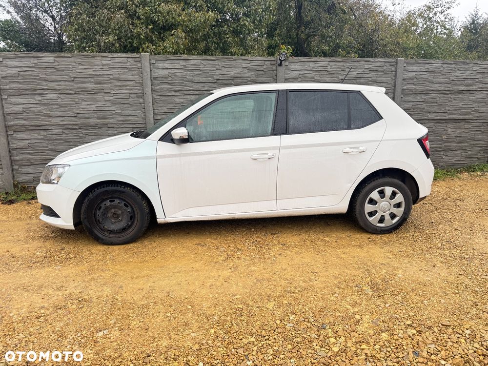 Skoda RAPID 1.2 Active - 5