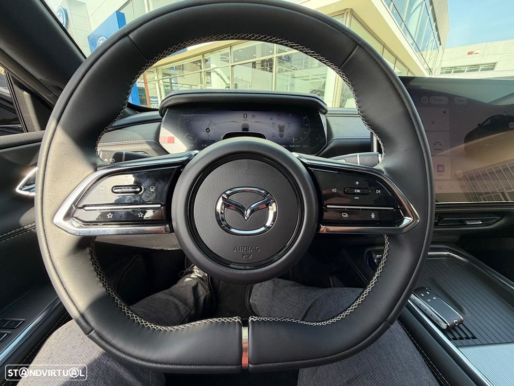 Mazda 6e 80 kWh Long Range Takumi - 9