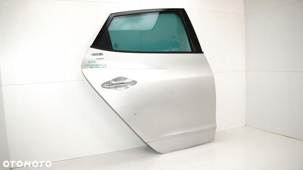 DRZWI PRAWY TYŁ HYUNDAI IX35 09-13R 9S - 5