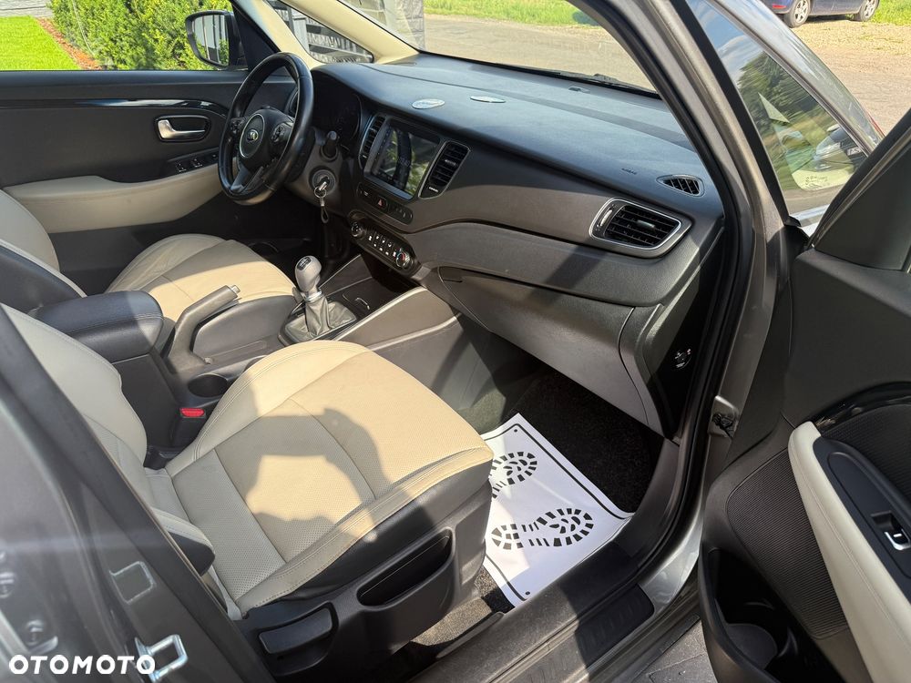Kia Carens 1.7 CRDi L - 9