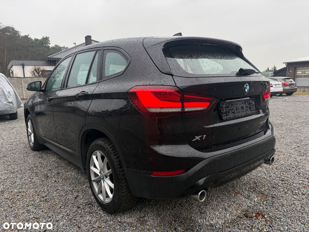 BMW X1 sDrive20i GPF Advantage sport - 5