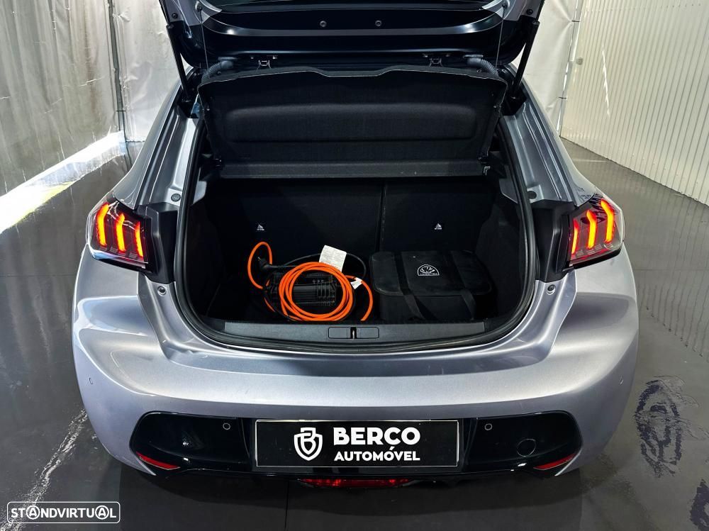 Peugeot e-208 50 kWh GT Pack - 56