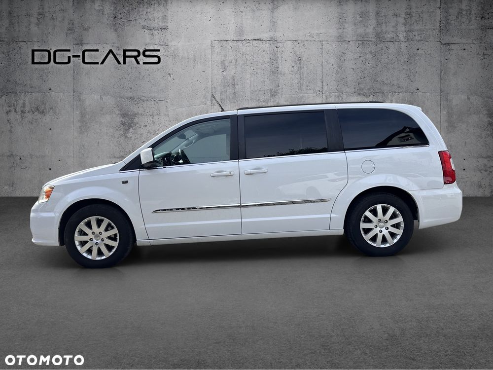 Chrysler Town & Country 3.6 Limited - 6