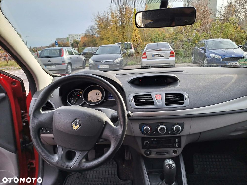 Renault Megane 1.6 16V Expression - 12