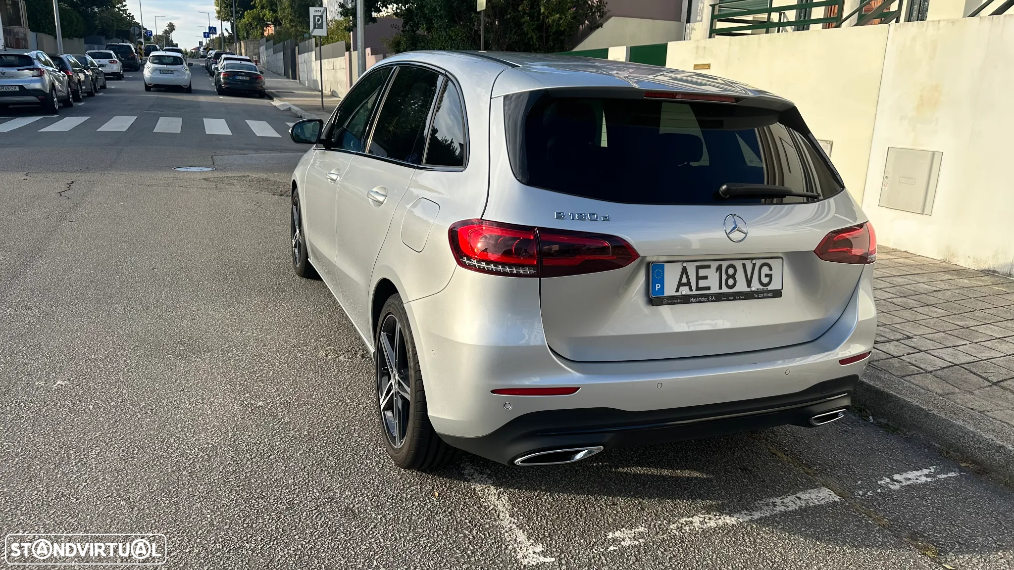 Mercedes-Benz B 180 - 22
