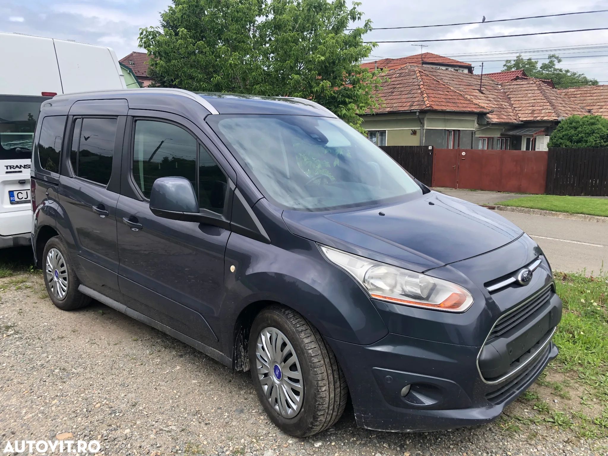 Ford Tourneo Connect - 1