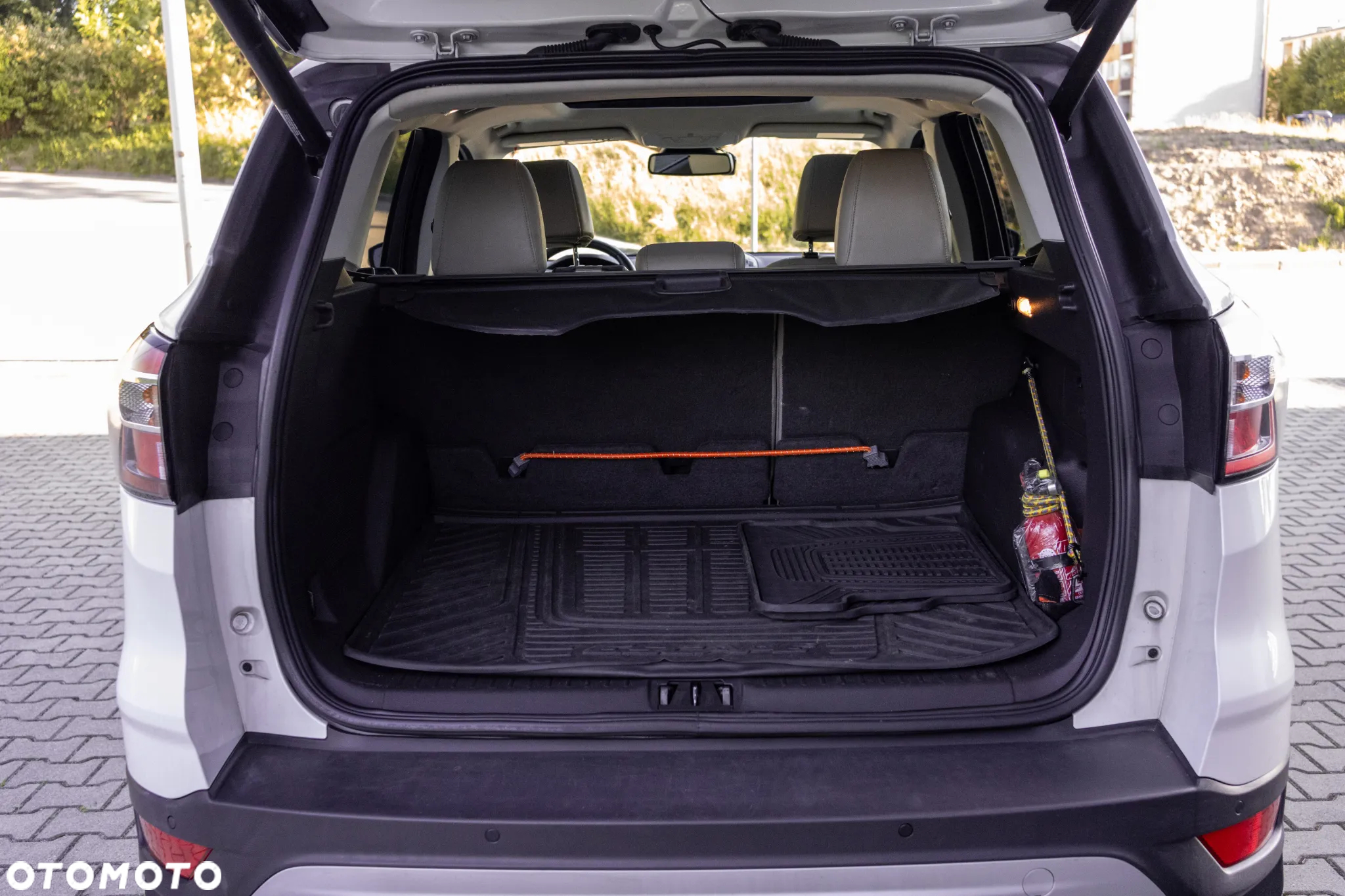 Ford Escape 2.0 EcoBoost AWD Titanium - 21