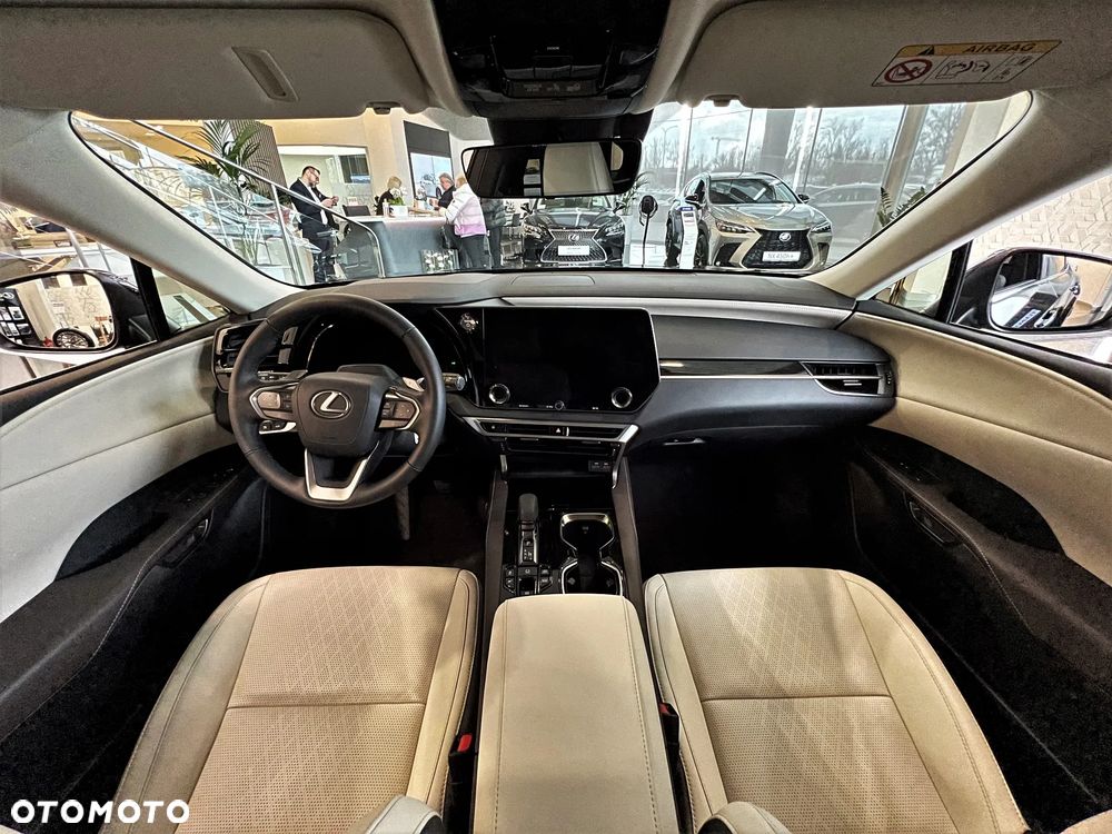 Lexus RX - 7