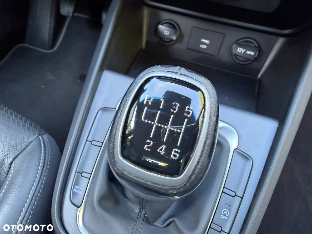 Hyundai Kona - 7