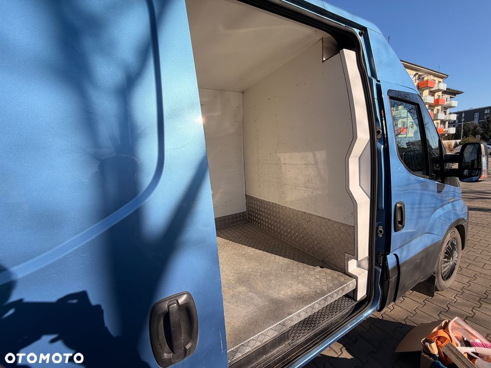 Iveco Daily 35S18 - 10
