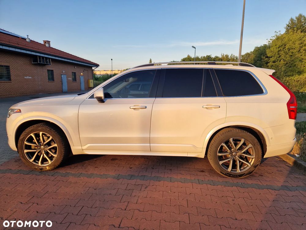 Volvo XC 90 T6 AWD Geartronic Momentum - 9