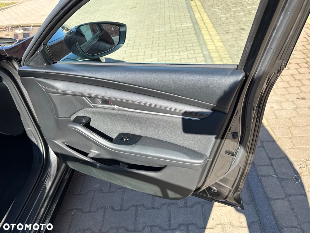 Mazda 3 SKYACTIV-X 2.0 M-Hybrid - 25