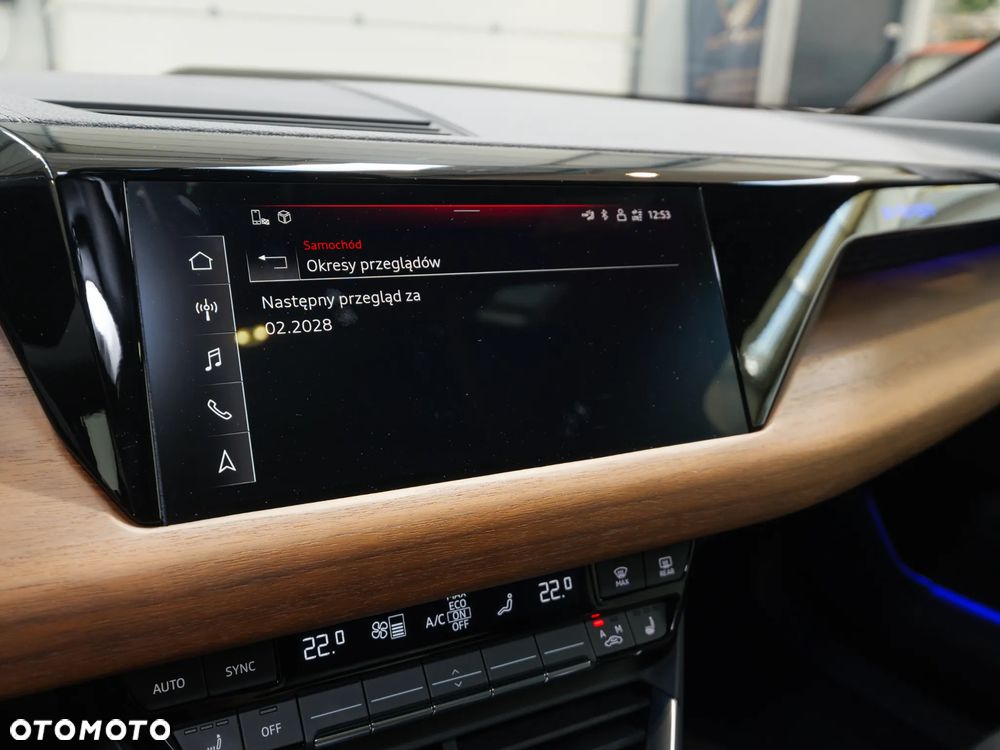 Audi e-tron GT - 32