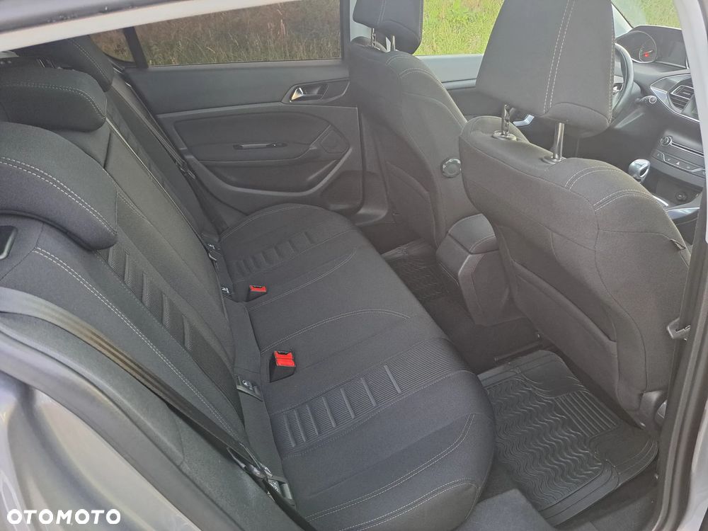 Peugeot 308 - 15