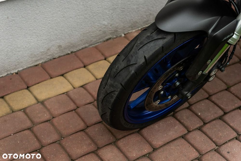 Yamaha MT - 9