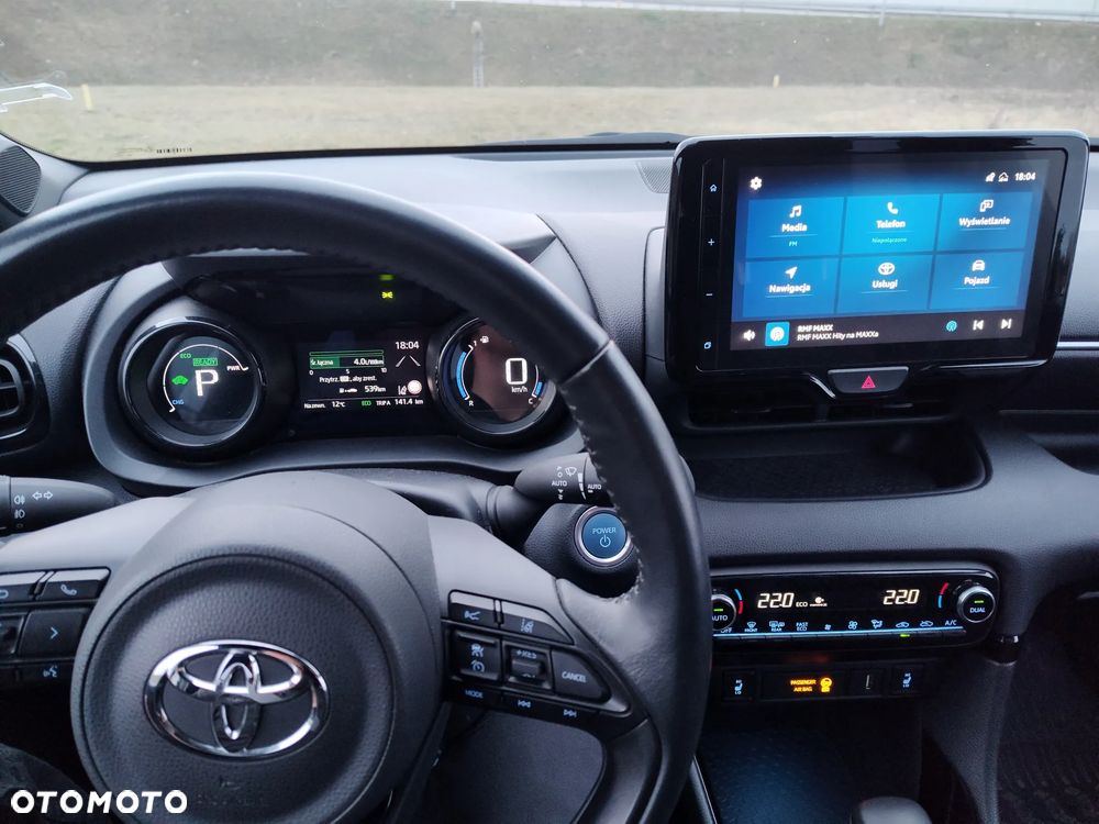 Toyota Yaris Hybrid 1.5 Executive - 27