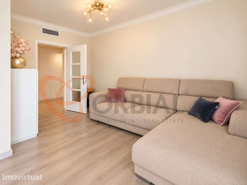 Excelente Apartamento T2 para venda com garagem em Beja - Grande imagem: 2/18