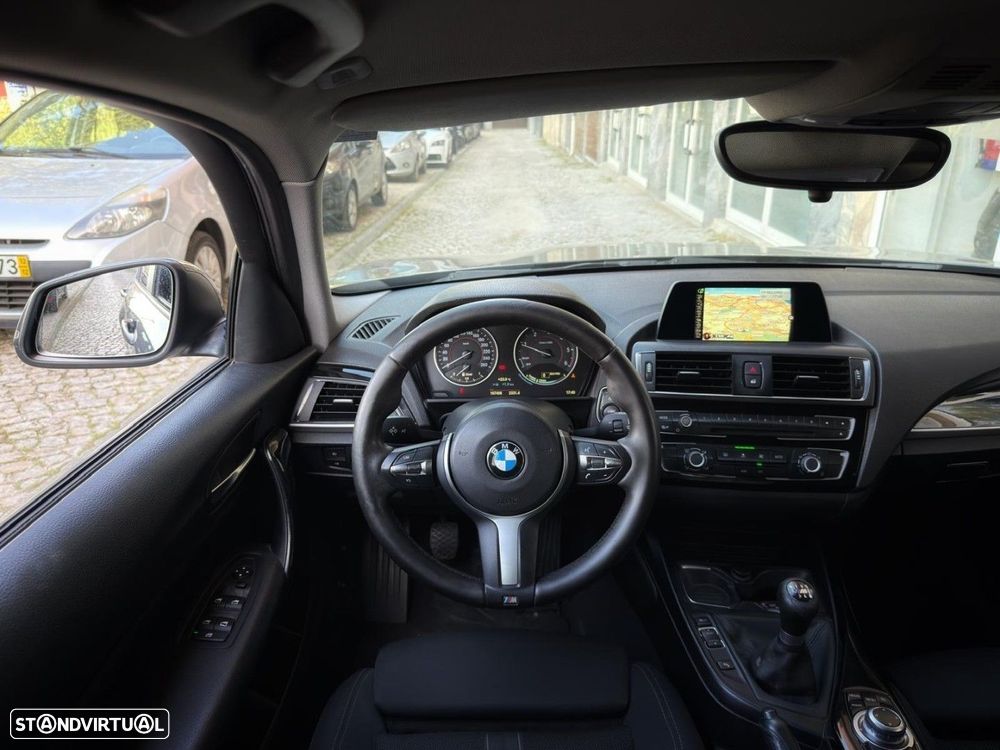 BMW 116 d Line Sport - 23